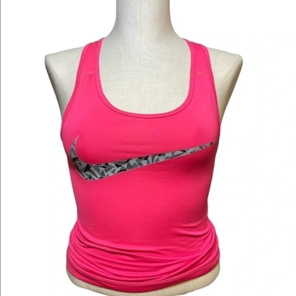 Nike Tank top women’s dri fit pink Camo swoop graphic Racerback Sz XS